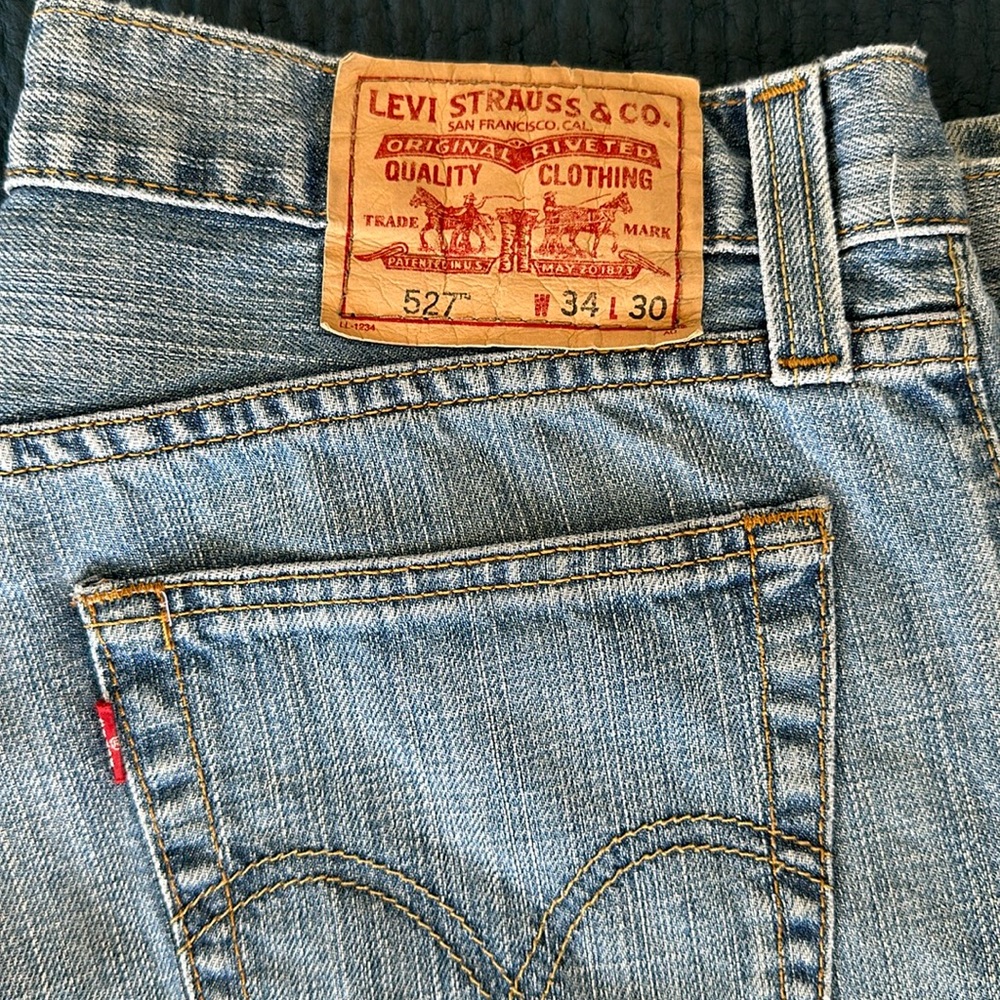 Levi’s 527 men’s jeans.